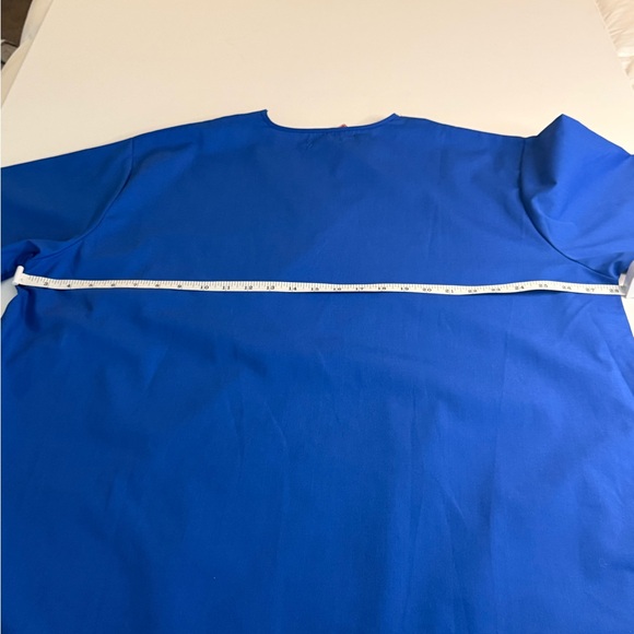 M&M Scrubs Classic Comfort Top – Size 2X – Royal Blue – NWT - Picture 5 of 7